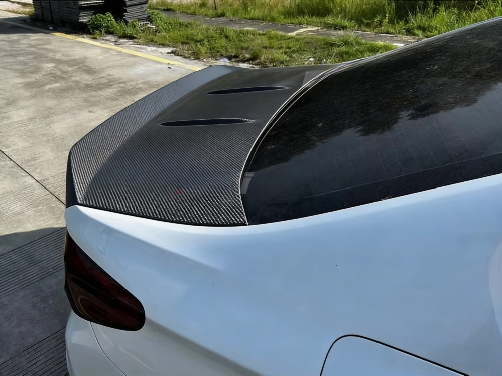 High Quality CSL Style Carbob Fiber Rear Trunk Cover for BMW 5 Series G30 M5 F90 2017-2023 Replacement Car Carbon Trunk Bonnet