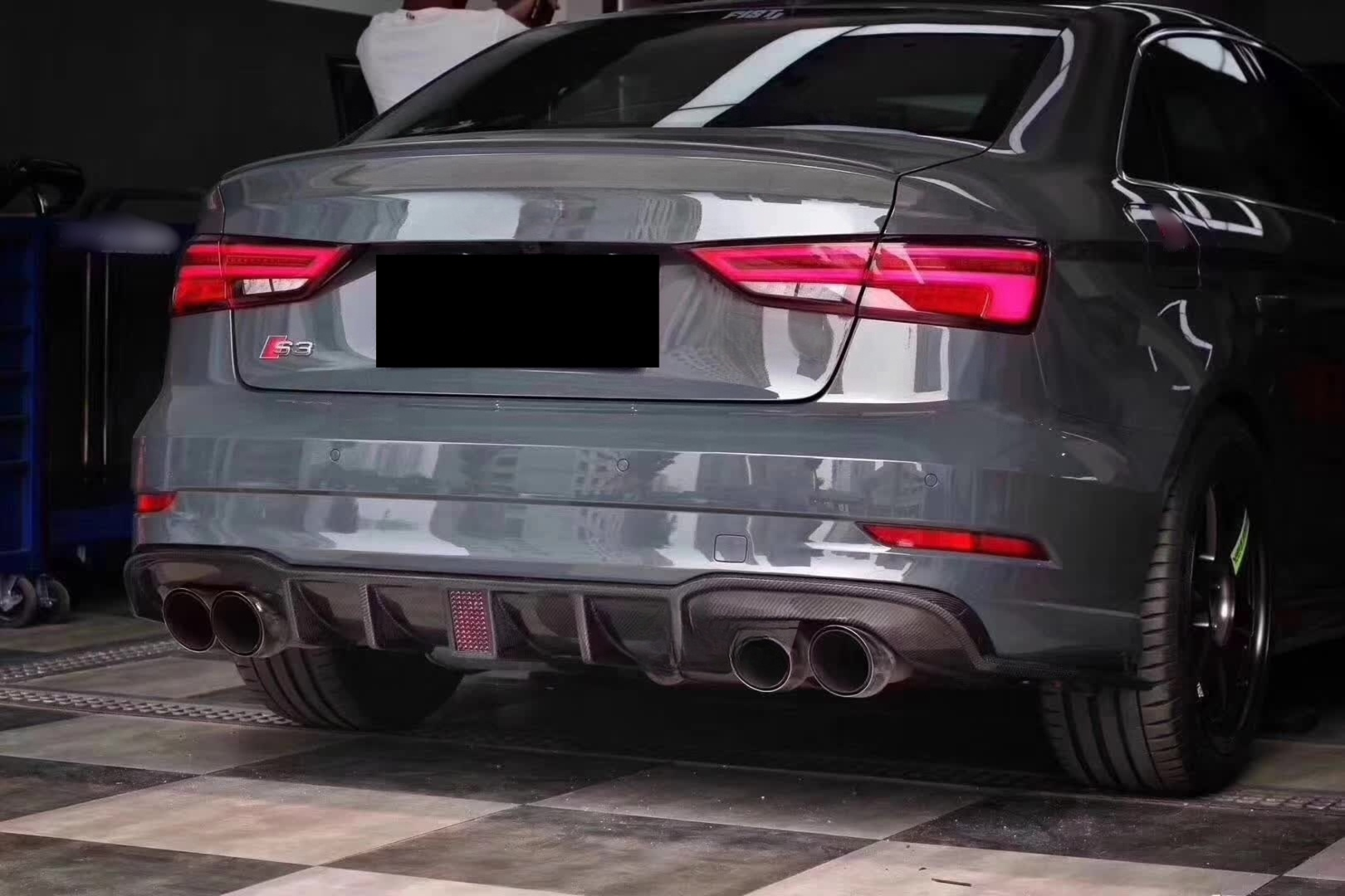 High Quality Carbon Fiber Rear Diffuser With LED Light for Audi 8V A3 S3 RS3 LCI 2017-2020 Car Rear Bumper Splitter Lip Body Kit