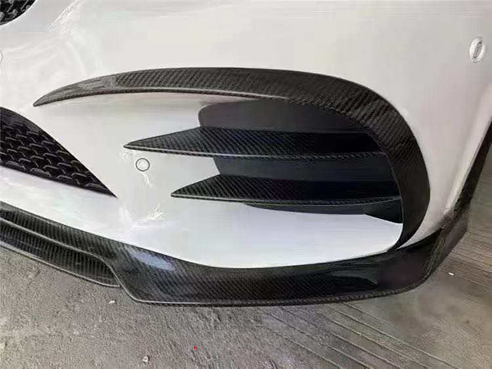 Carbon Fiber Front Bumper Canards Fins Trim for Mercedes Benz W205 C Class AMG C43-C63s LCI 2019-2021 Front Splitter